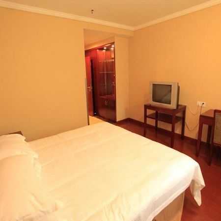 Greentree Inn Yangzhou Slender West Lake South Gate Express Hotel ภายนอก รูปภาพ